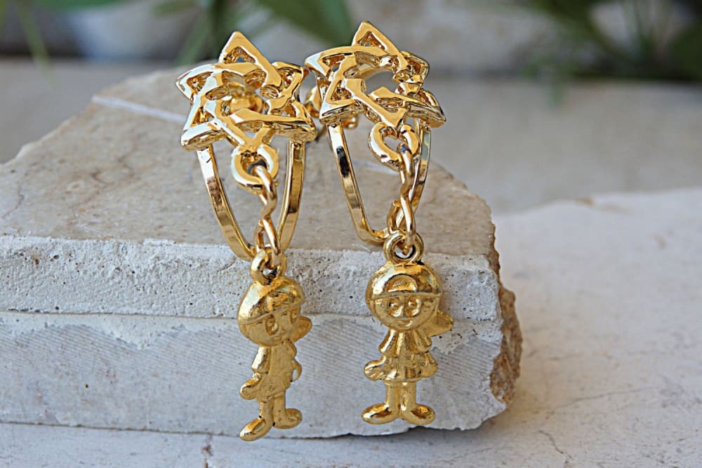 Amazon.com: Gold Teardrop Earrings for Women, 14K Gold Plated Chunky Gold  Hoop Earrings for Women Hypoallergenic Gold Teardrop Earrings Gold Drop Earrings  Lightweight Chunky Gold Earrings for Women Trendy : Clothing, Shoes
